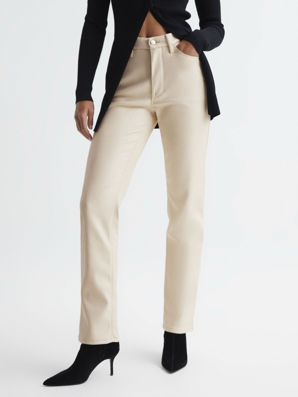 Good American| Off-White Faux Leather High Waisted Straight Leg Pants Sz 4/27